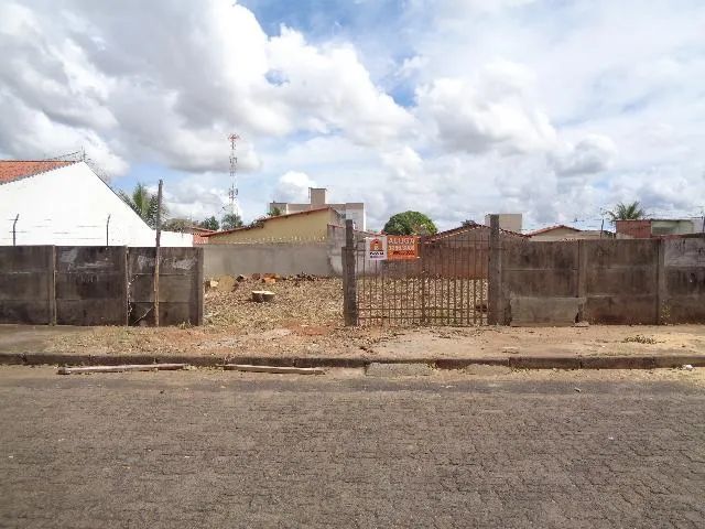 Terreno Padrão em Uberlândia - Foto 3
