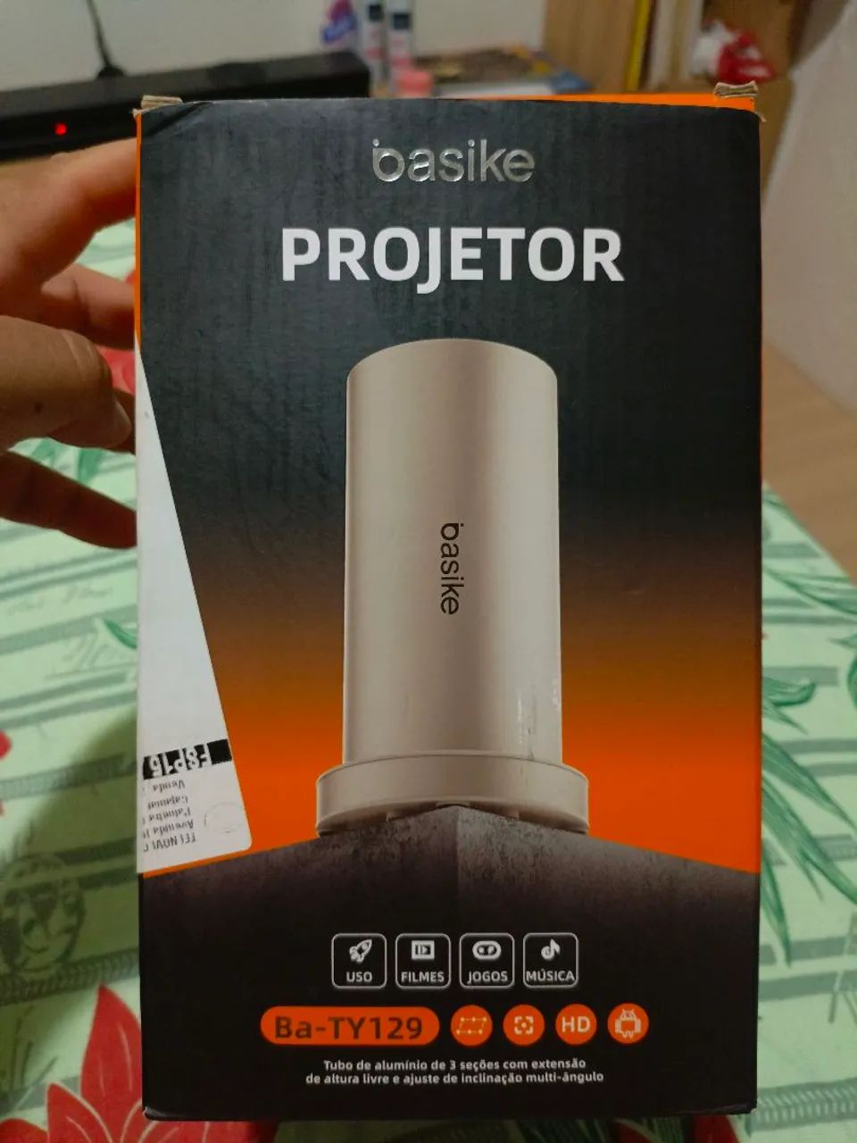 Projetor basike sem uso + game stick zero - Foto 3