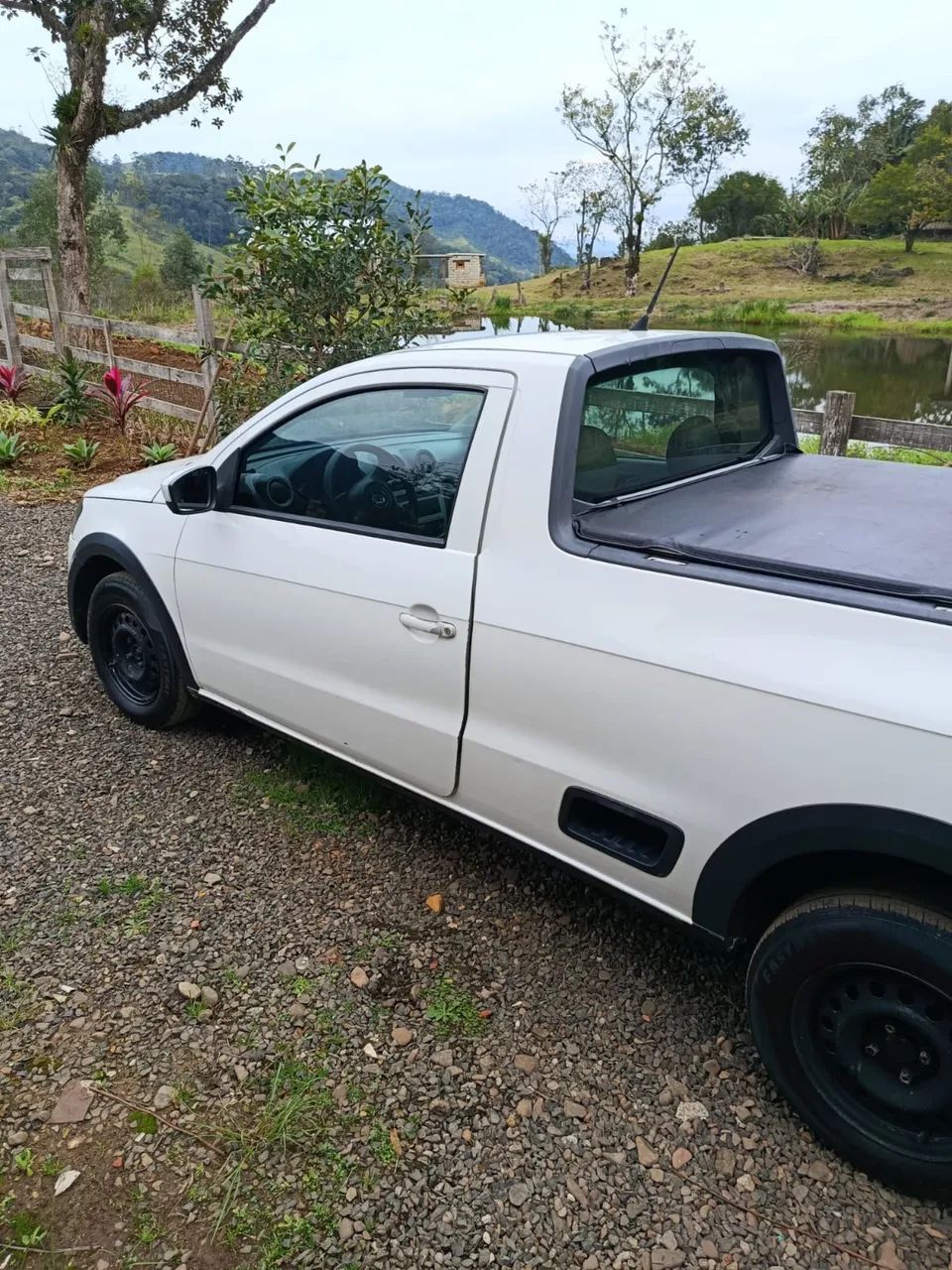 Volkswagen Saveiro Startline 1.6 T.flex 8V 2015