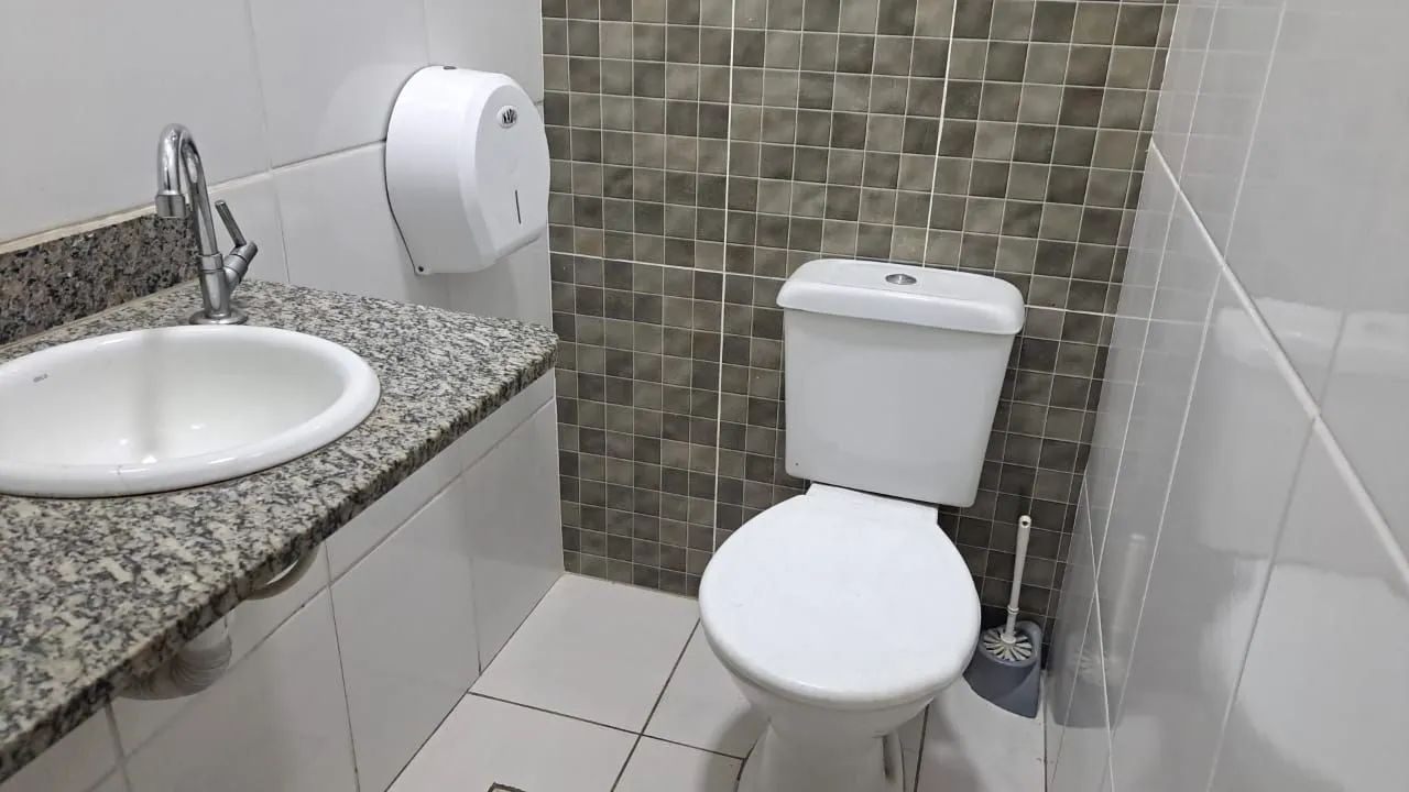(Fator1888) Agora sim, oportunidade! Loja no Via Lagos - Júlia Deberg - Foto 3