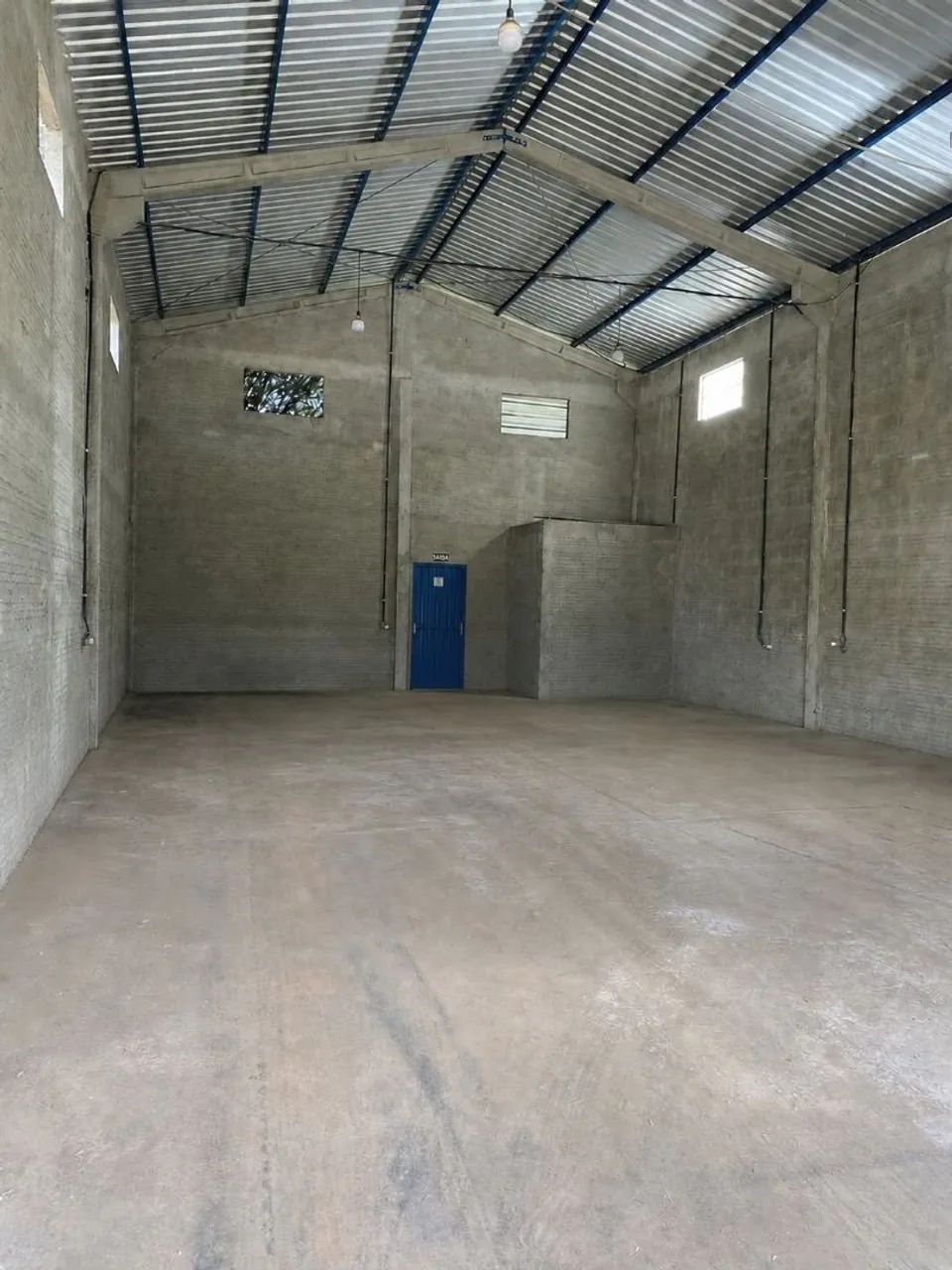 Alugo Galpão Comercial - Foto 3