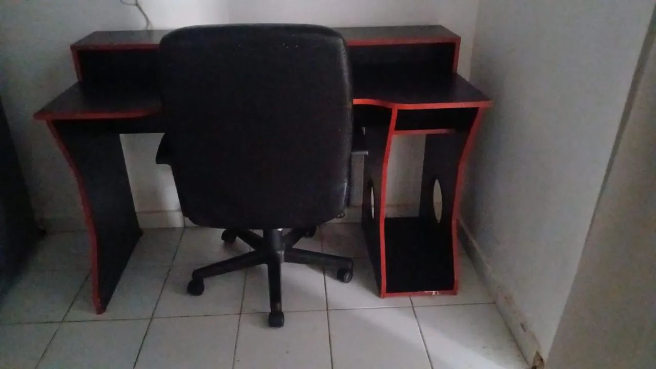 Mesa Gamer / Setup - Design Moderno e Robusto - Foto 5