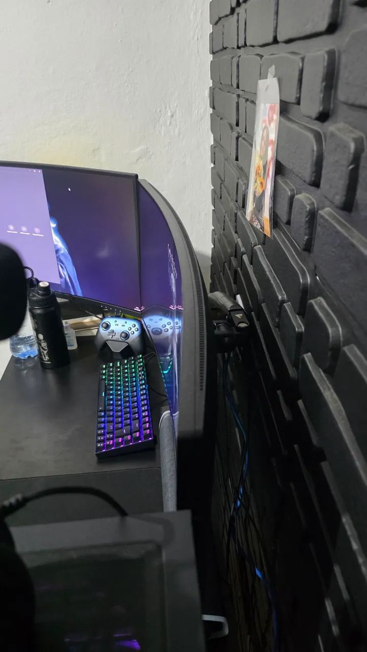 Monitor LG Curvo 2k - Foto 2