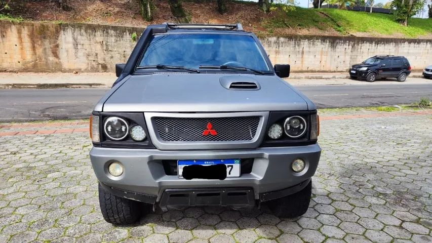 Mitsubishi L200 GLS 2.5 4X4 CD Diesel 2003 - Foto 3