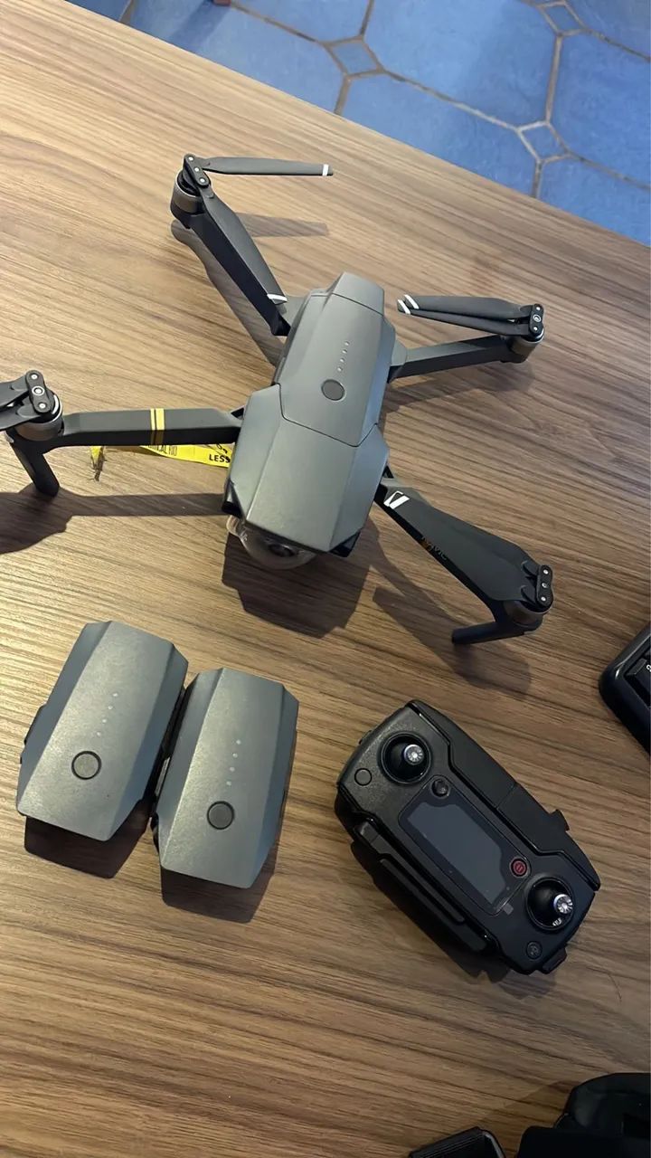 DJI Mavic Pro + Combo Fly More420251815411066883