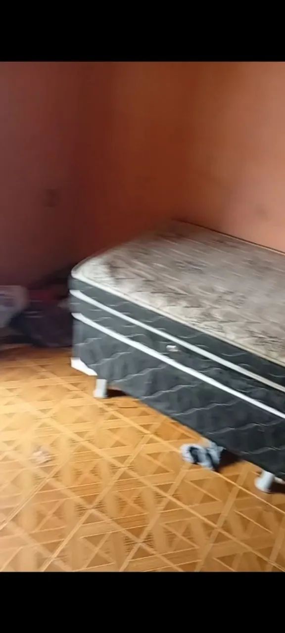 Cama box solteiro usada