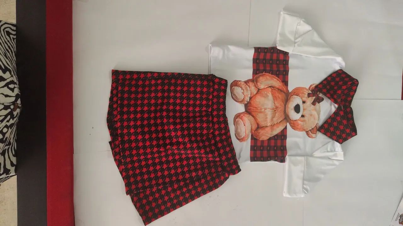 Roupas infantis femininas