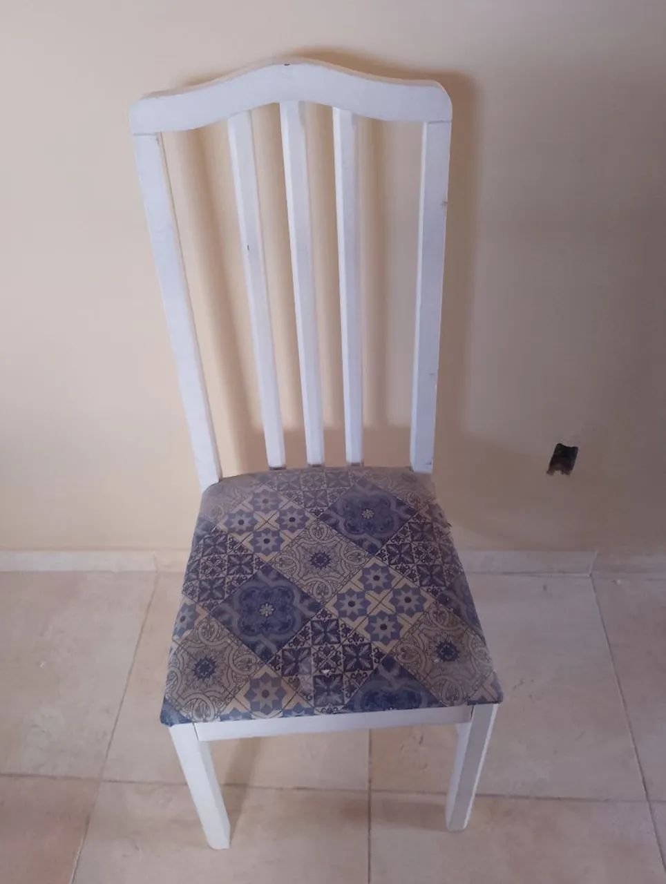 Mesa com 5 cadeiras  - Foto 4