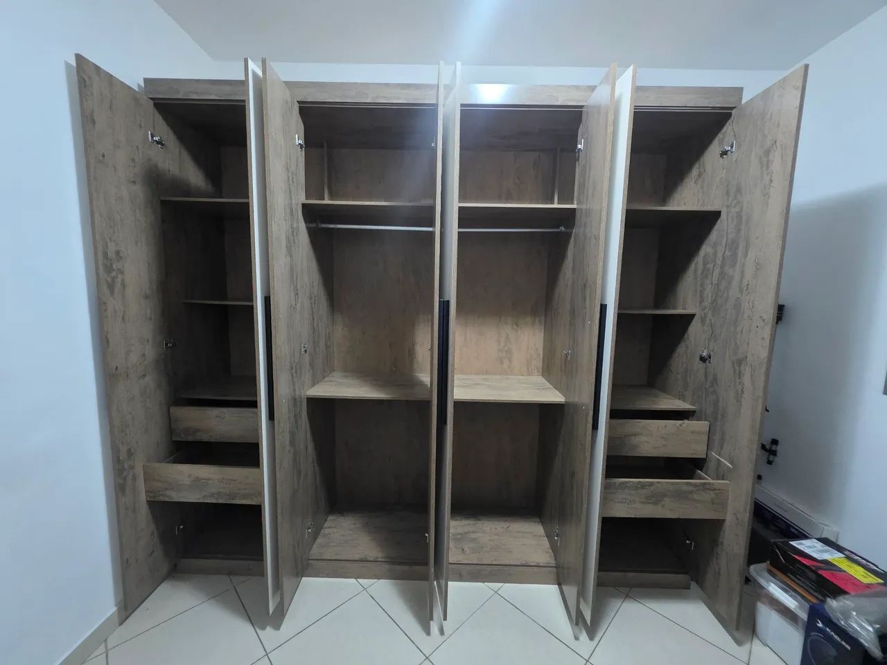 Guarda Roupa Casal 