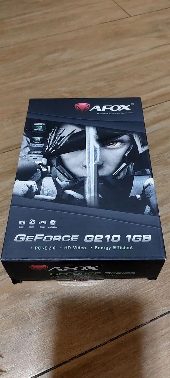 Placa de video GeForce G210 1 GB