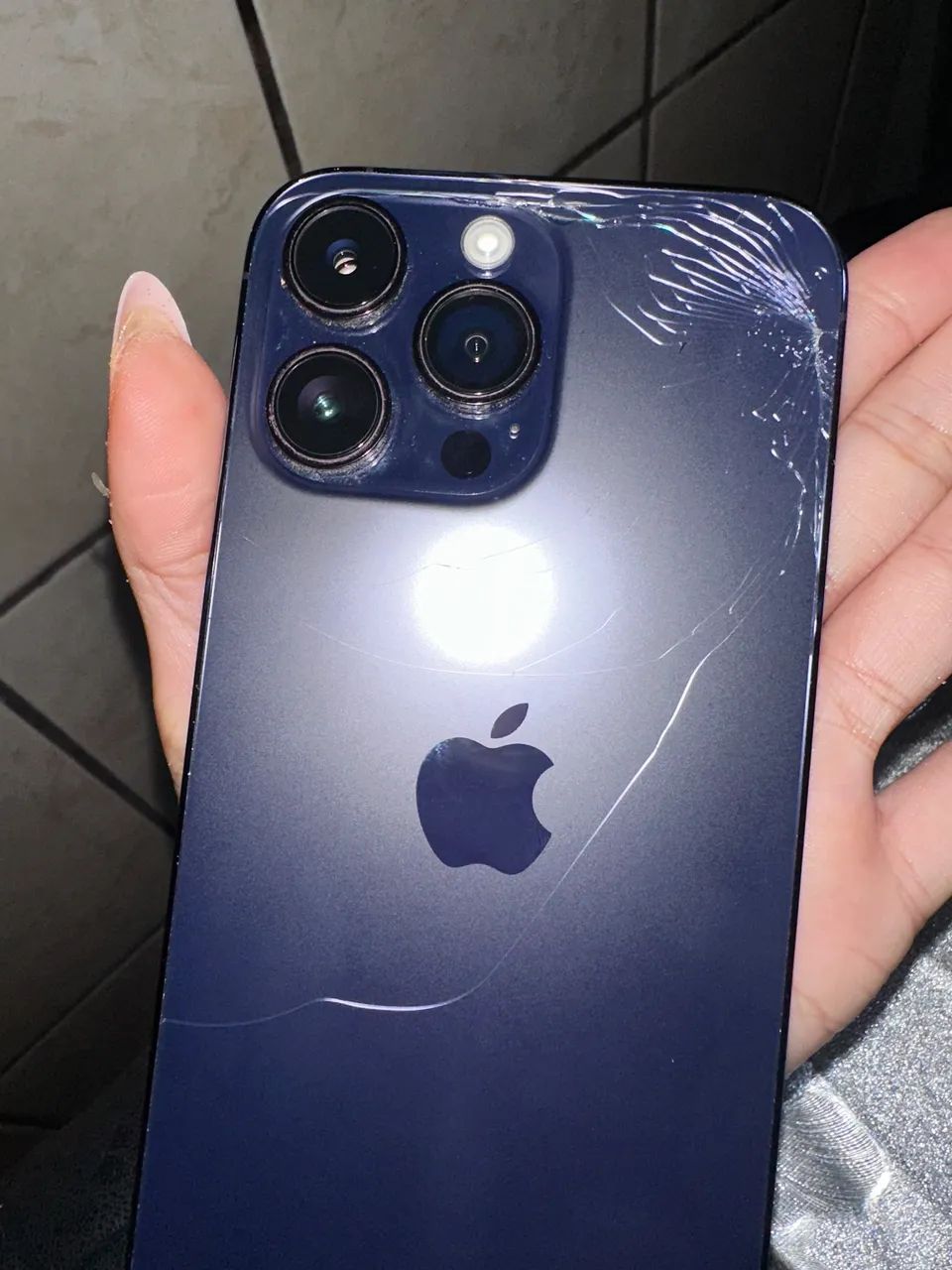 IPhone 14 Pro Max 256 GB roxo  - Foto 4