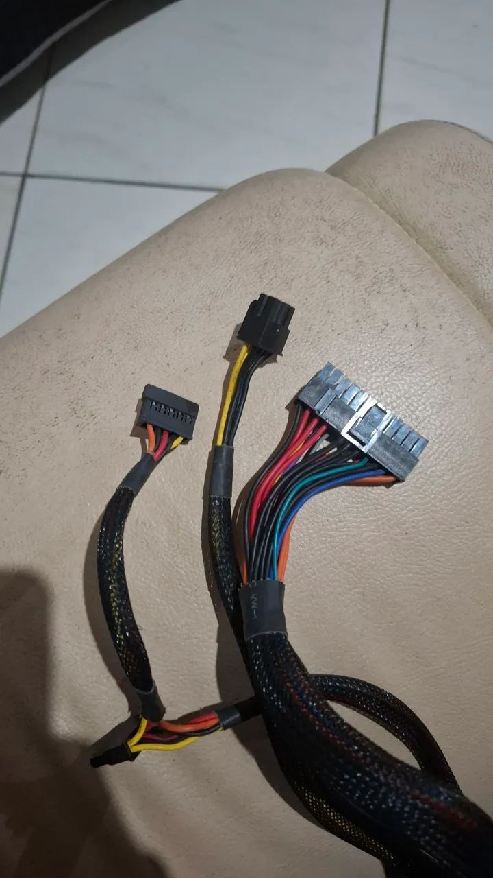Fonte de PC. GAMEMAX GM600 - Foto 5