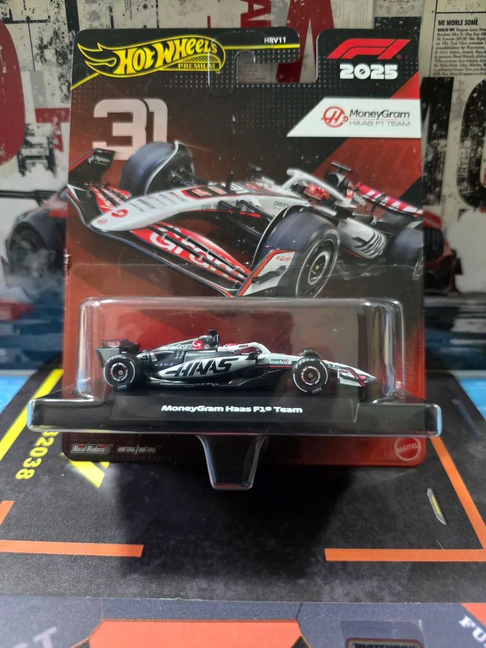 F1 PREMIUM 2025 HAAS N? 31