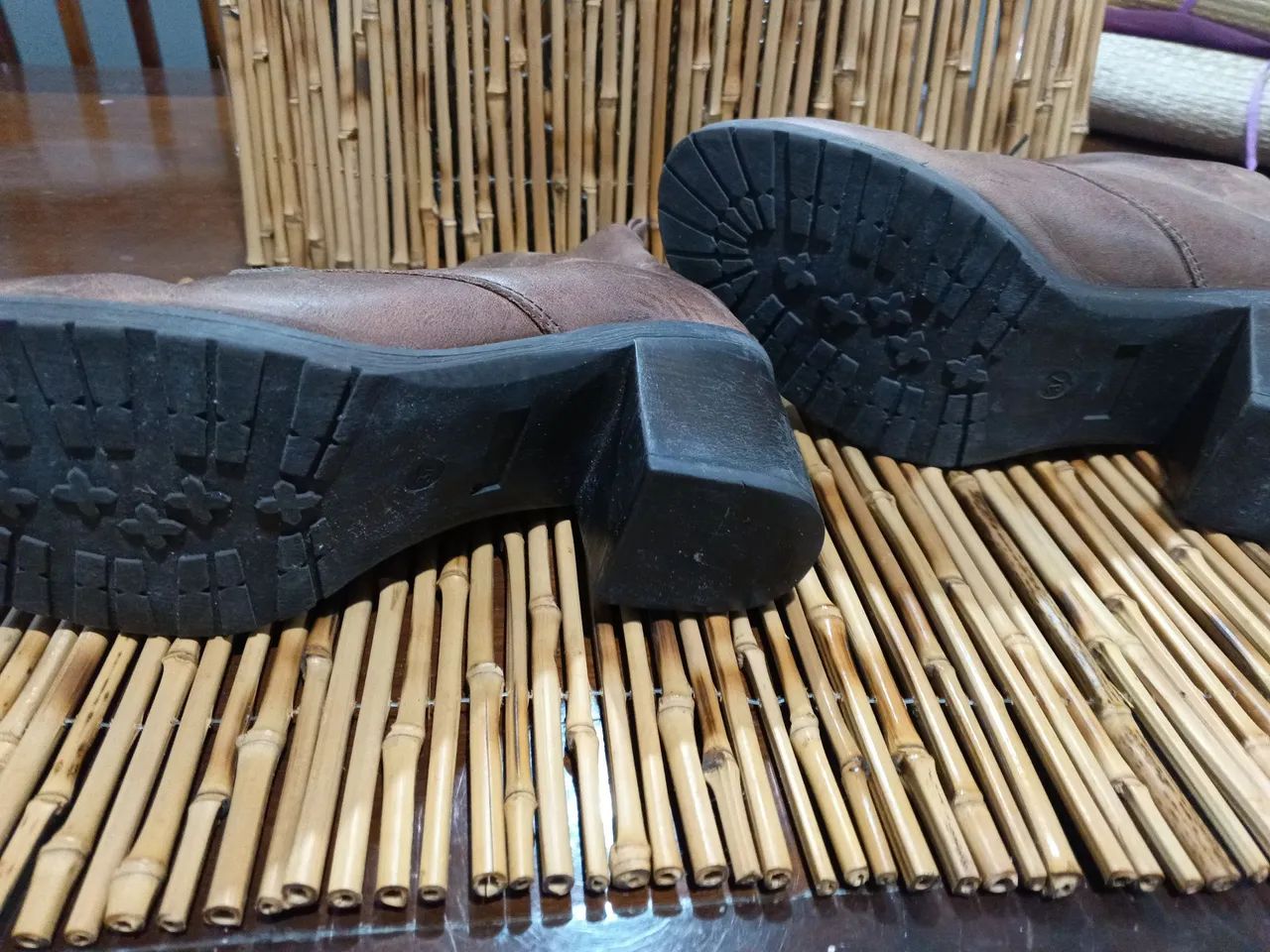 Bota de couro retrô  - Foto 5