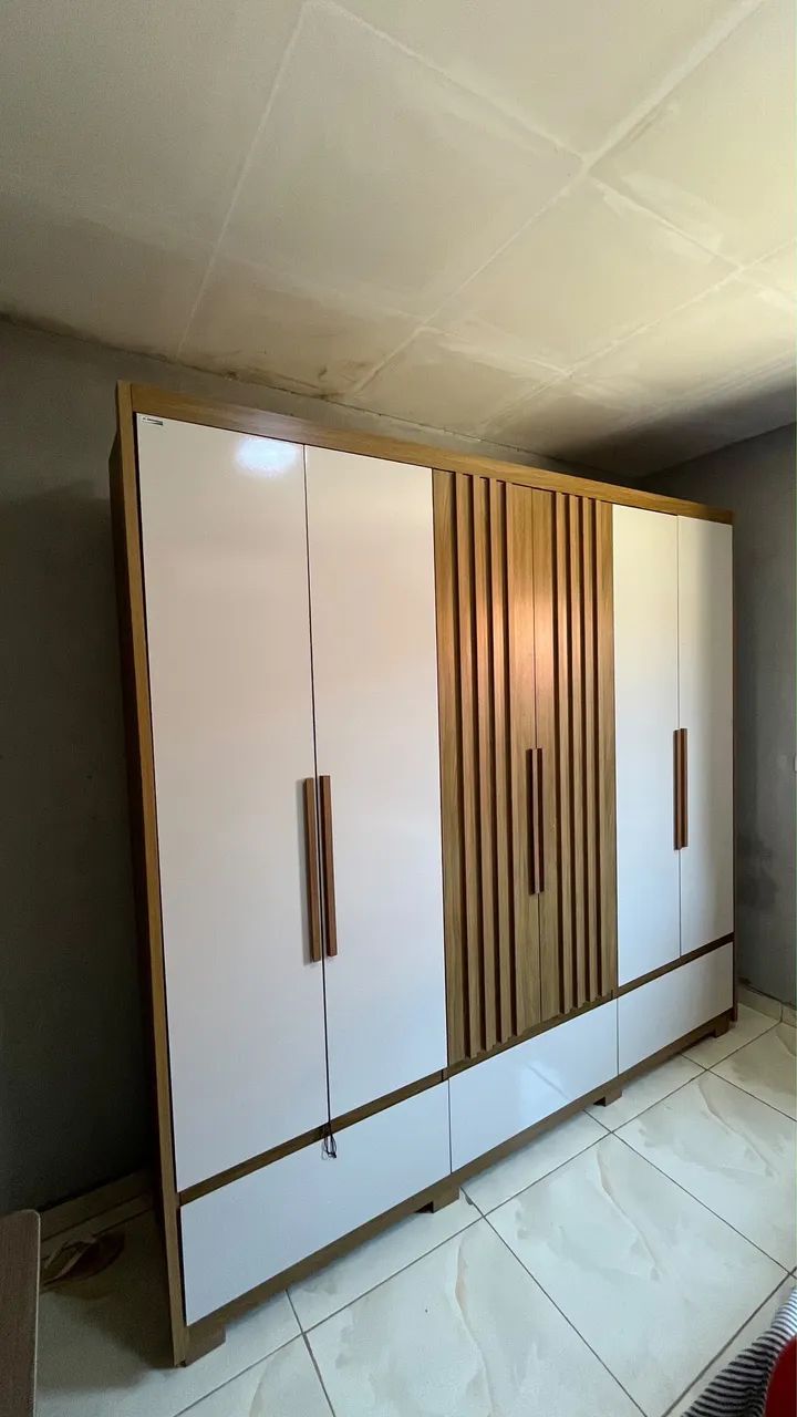 Guarda roupa casal