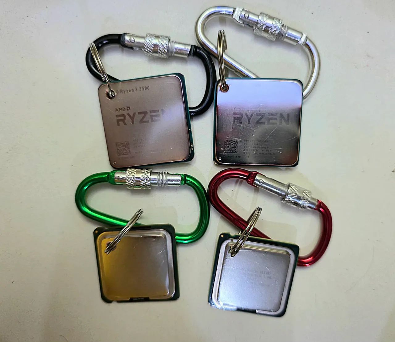 Chaveiro Geek com Processador Original