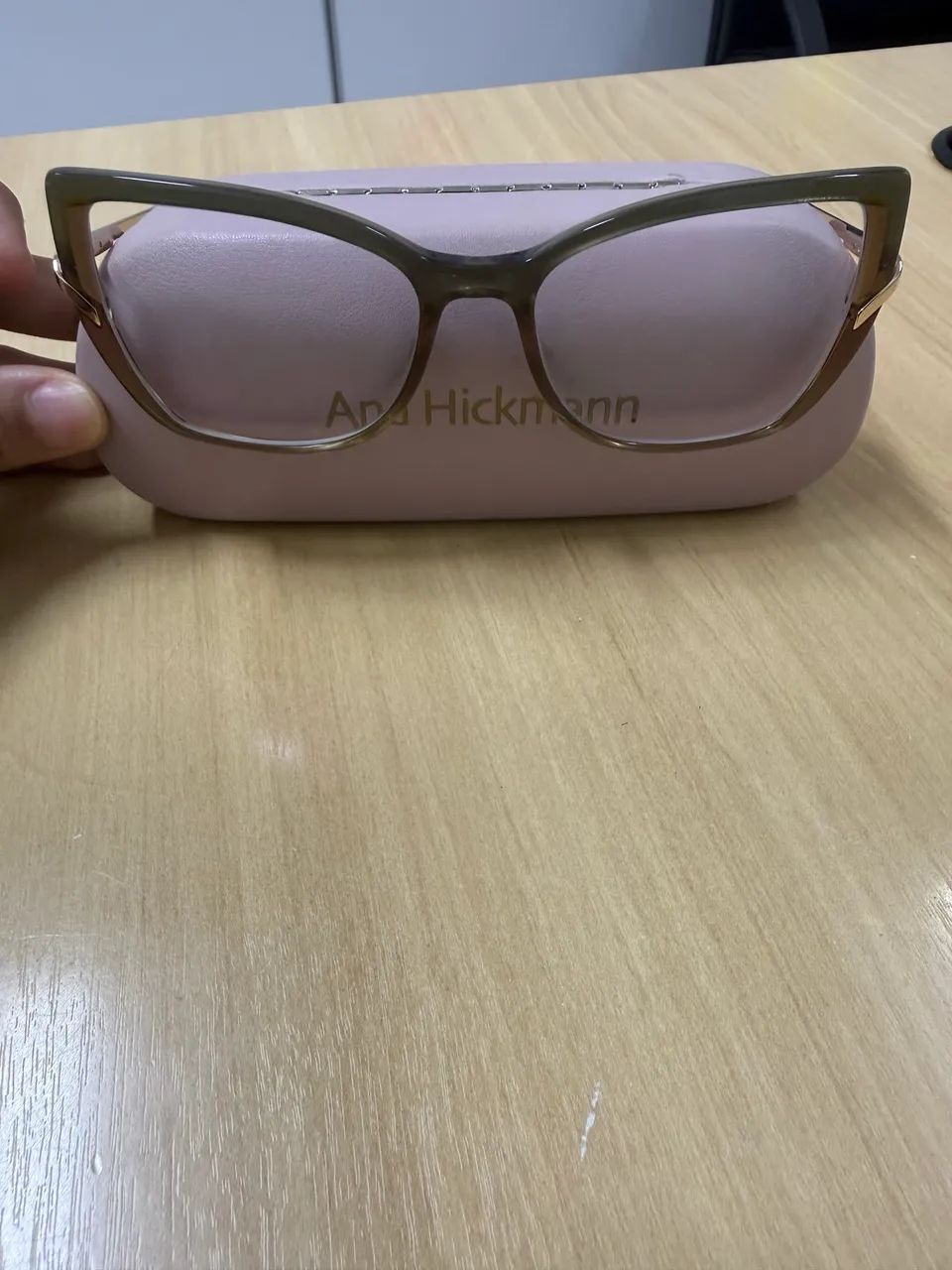 Vendo armação de óculos nova  - Foto 3