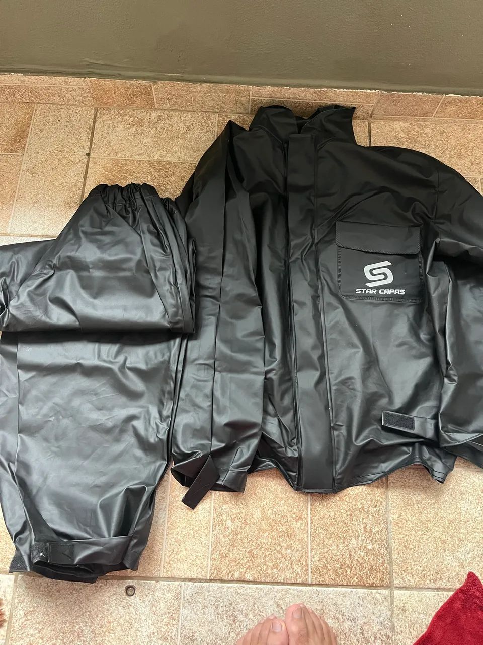 Capa chuva nova G