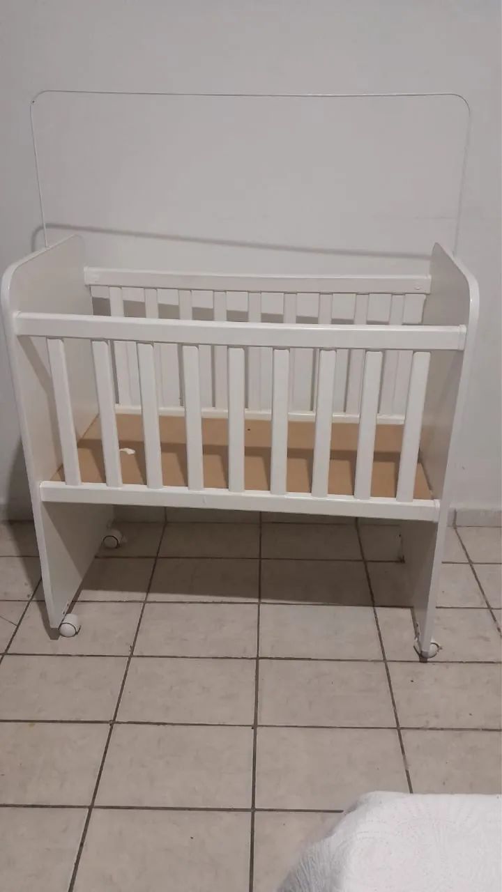 Vendo mini berço com colchão  - Foto 2