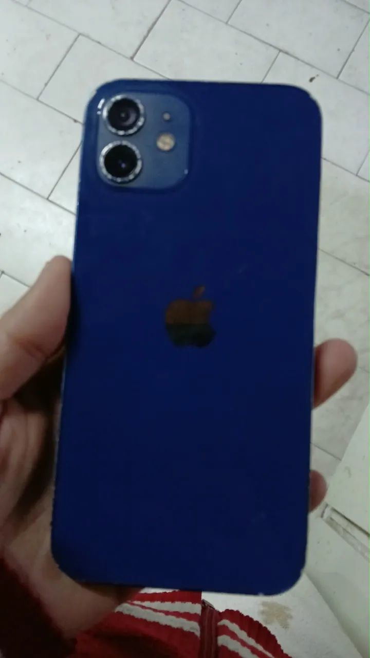 iPhone 12