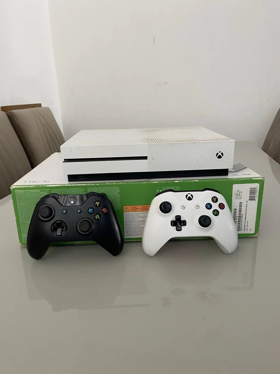 XBOX ONE S 1TB - Foto 5