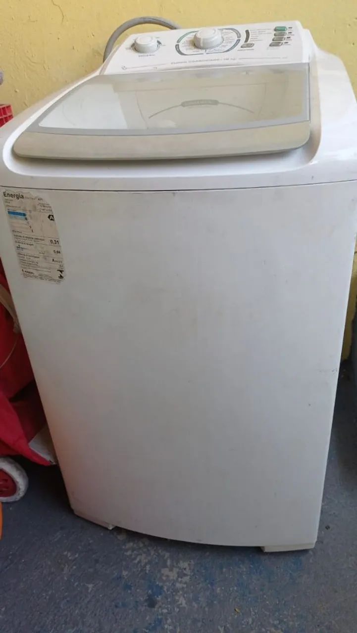 Maquina de lavar 10 kilos eletrolux - Foto 4