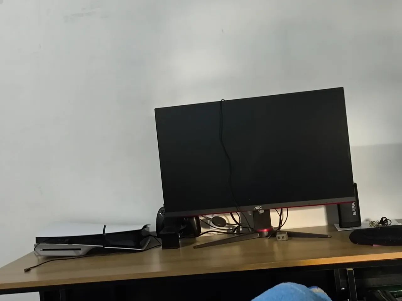 Ps5 com 2 controles+ monitor de 27 polegadas 
