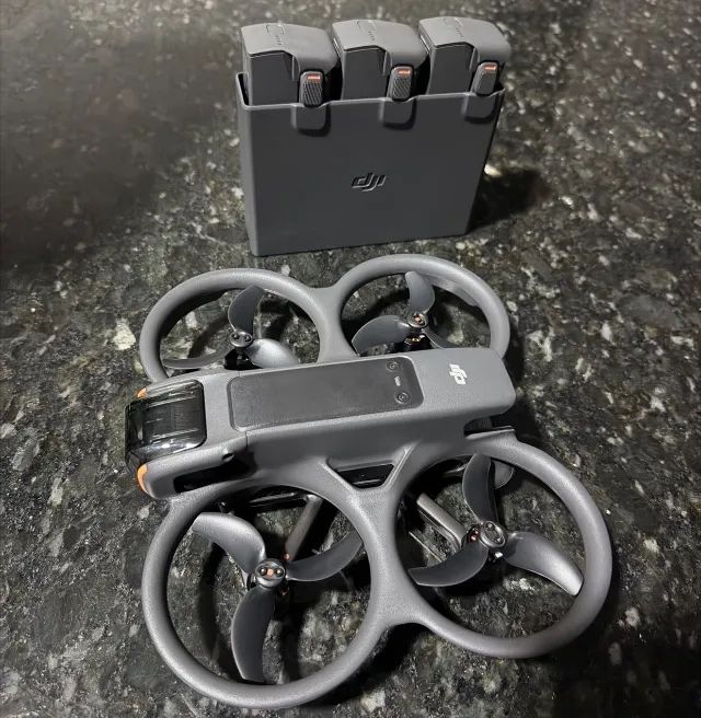Drone DJI avata 2 combo fly more 3 baterias  - Foto 3
