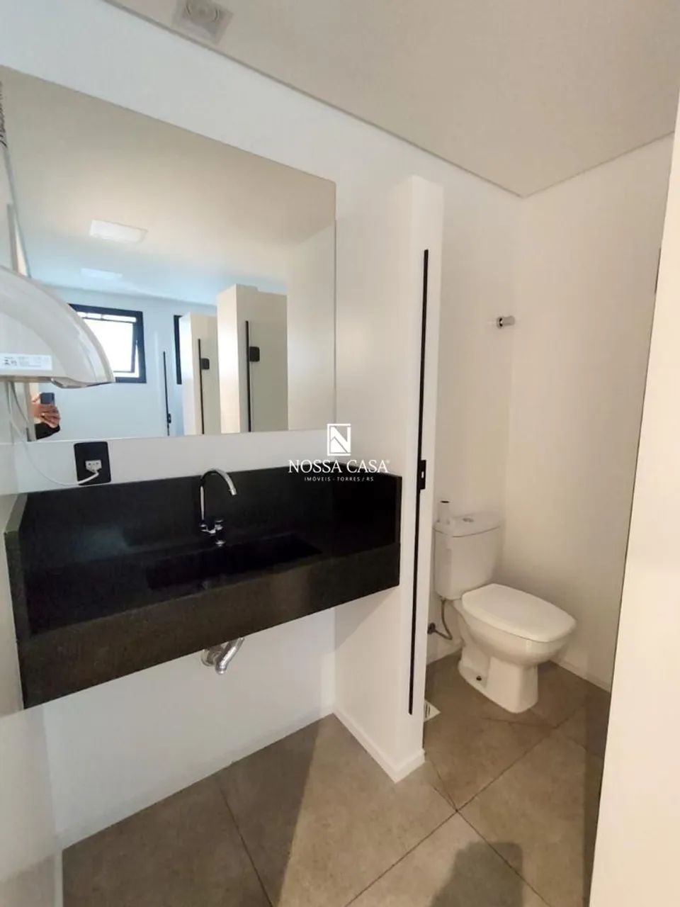 Sala comercial com 02 ambientes no Centro de Torres/RS - Foto 4