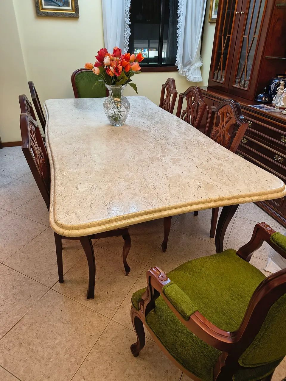 Mesa de jantar clássica travertino com 8 cadeiras - Foto 4