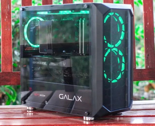 PC Gamer 9950X3D - 7900XTX