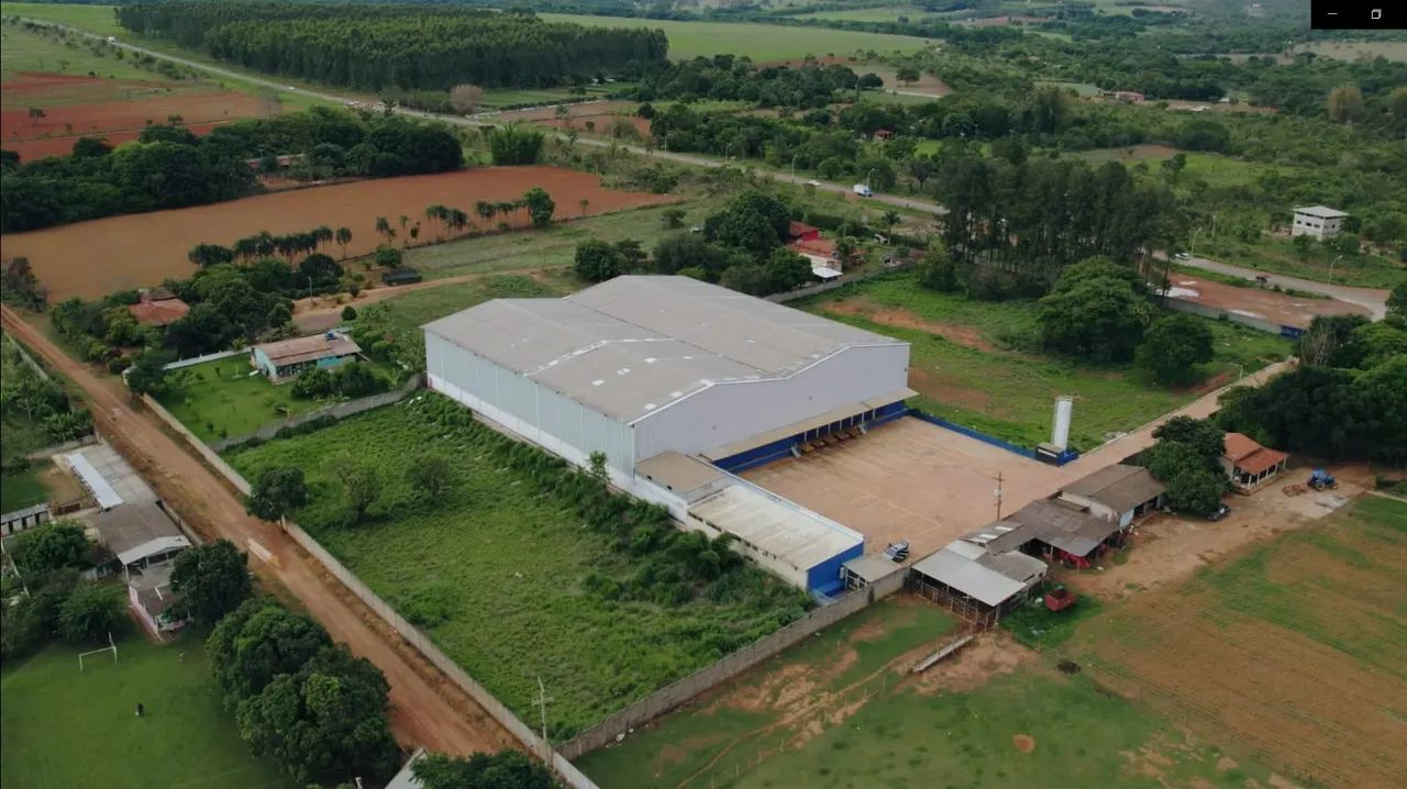 Galpão Logístico com HABÍTE-SE, são 4.200m² Pé Dir. 12 m, 8 Docas, 3.417 porta pallets, Gu - Foto 7