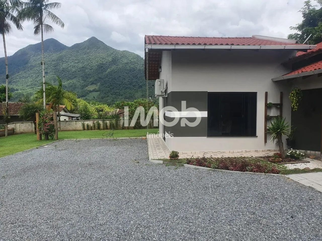 CASA COM 2 SUÍTES + 1 QUARTO, CENTRO DE CORUPÁ - Foto 3