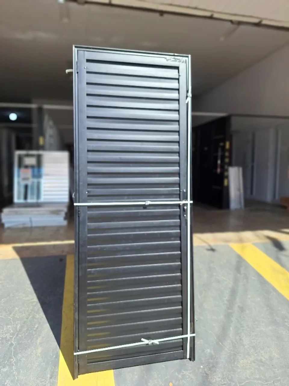 PORTAS DE ALÚMINIO 2.10X 60CM 70CM 80CM - MEGA LIQUIDAÇÃO - Foto 6