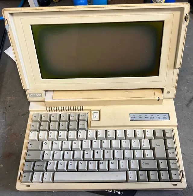 NOTEBOOK COM IMPRESSORA ANTIGOS PRA COLECIONADOR