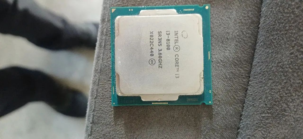  Processador I3 8100 intel core i3 de oitava geração 