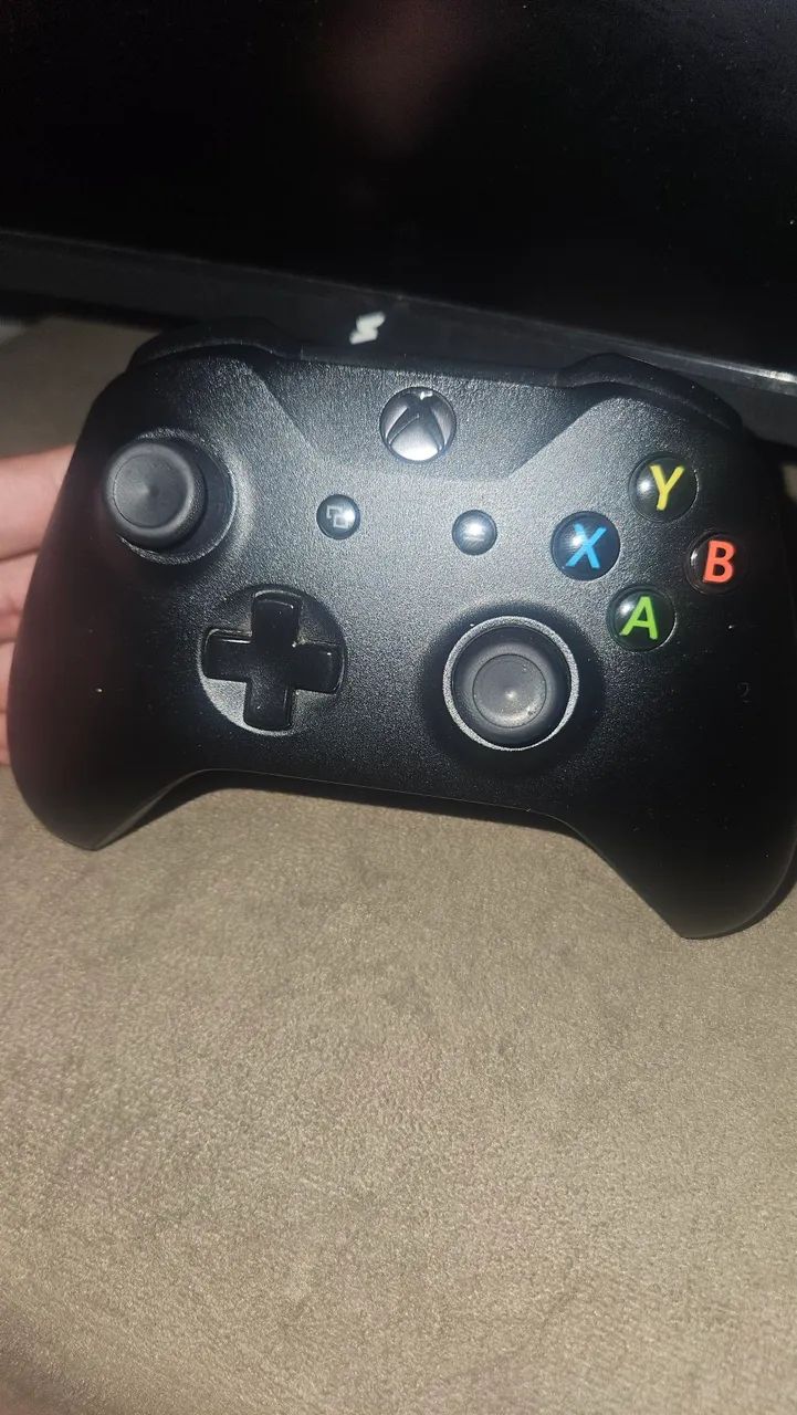 XBOX ONE X 1TB - Foto 2