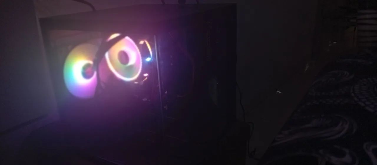 PC  - Foto 2