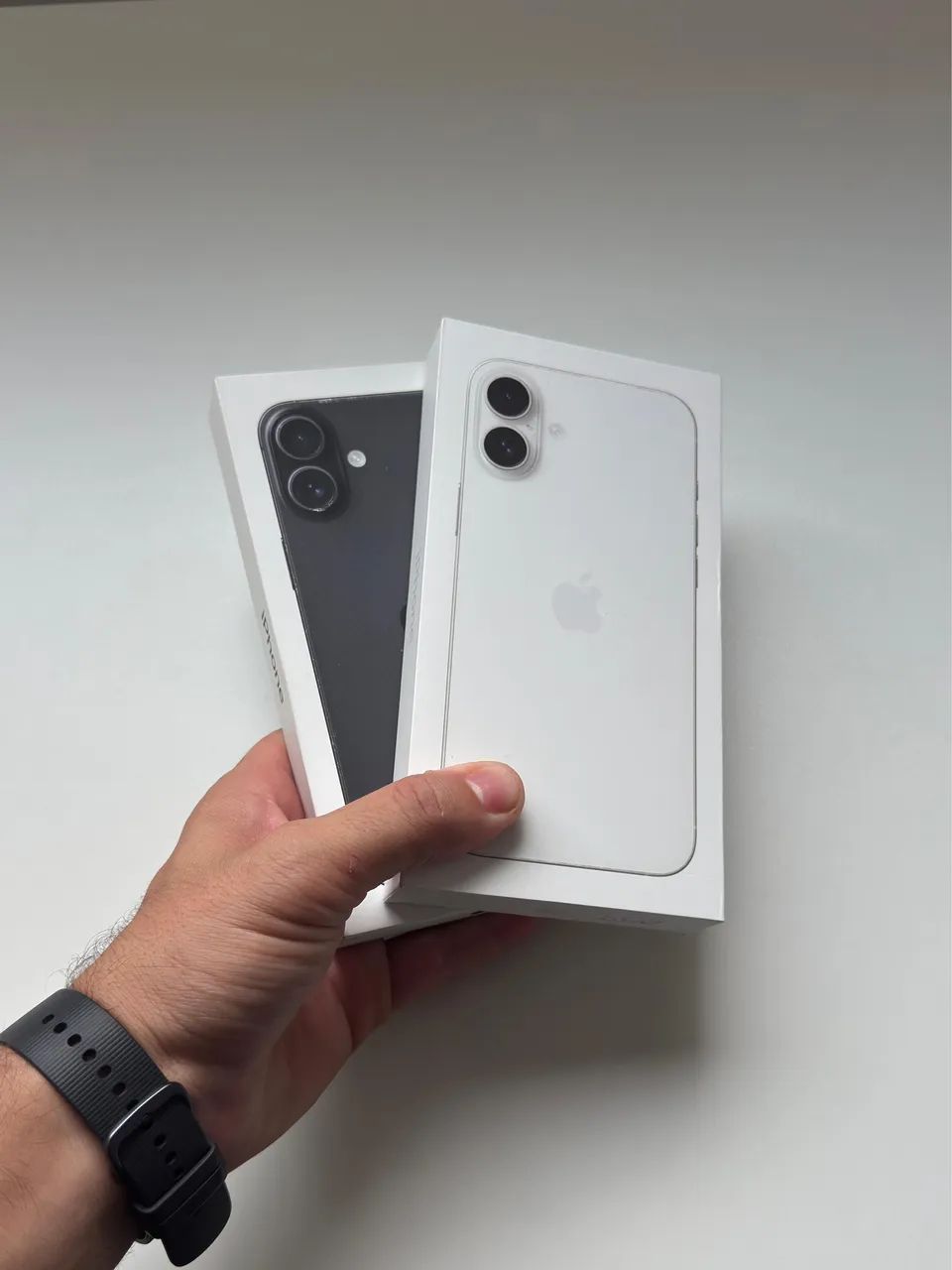 iPhone 16 Plus 128Gb - (Lacrado, novo) Capinha + película de brinde 