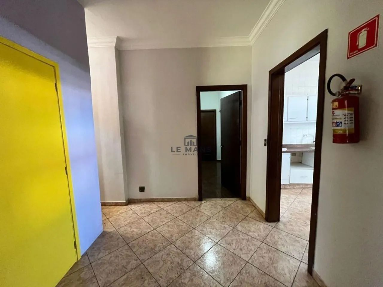 Casa para alugar em Piracicaba, Vila Boyes, com 4 quartos, com 284 m² - Foto 5