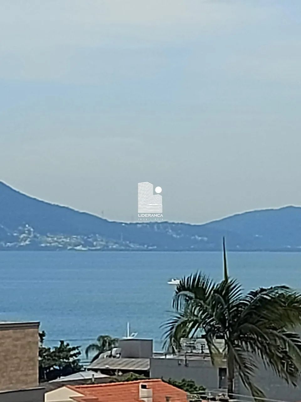 Casa, Coqueiros, 04 Suítes, 04 Vagas