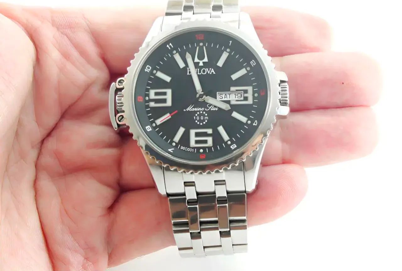 Bulova Marine Star - modelo 96C001 - Foto 5