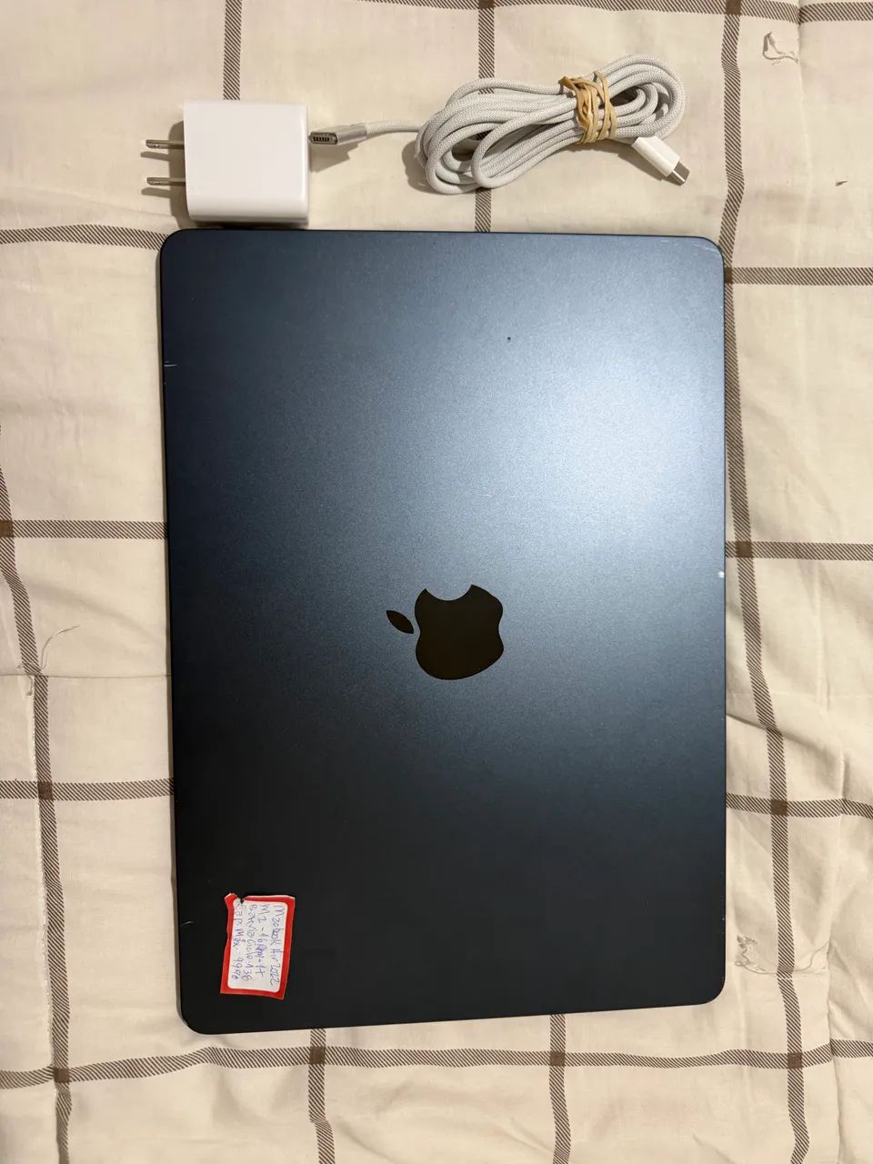 Excelente MacBook Air 2022 M2 16RAM 1T  - Foto 3