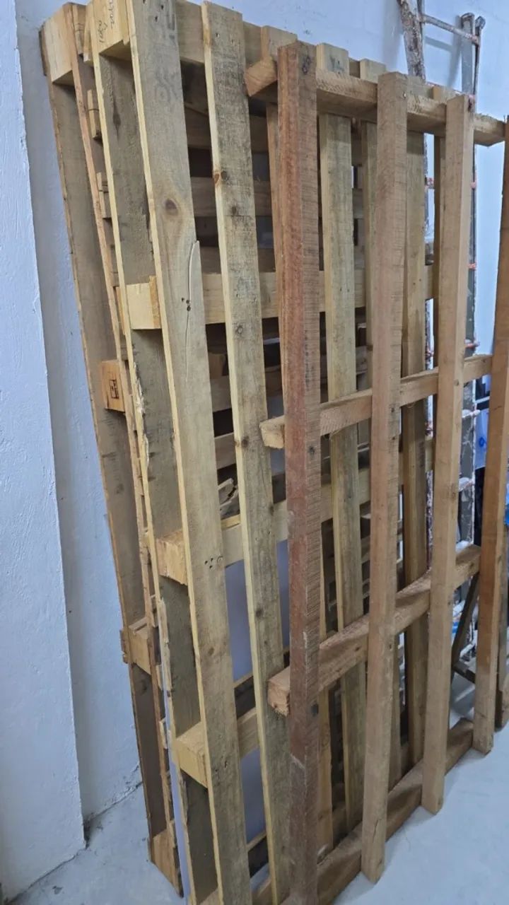 8 Pallets de Madeira Grandes (200x100 cm) - Ideais para Móveis, Cama ou Estoque - Foto 2