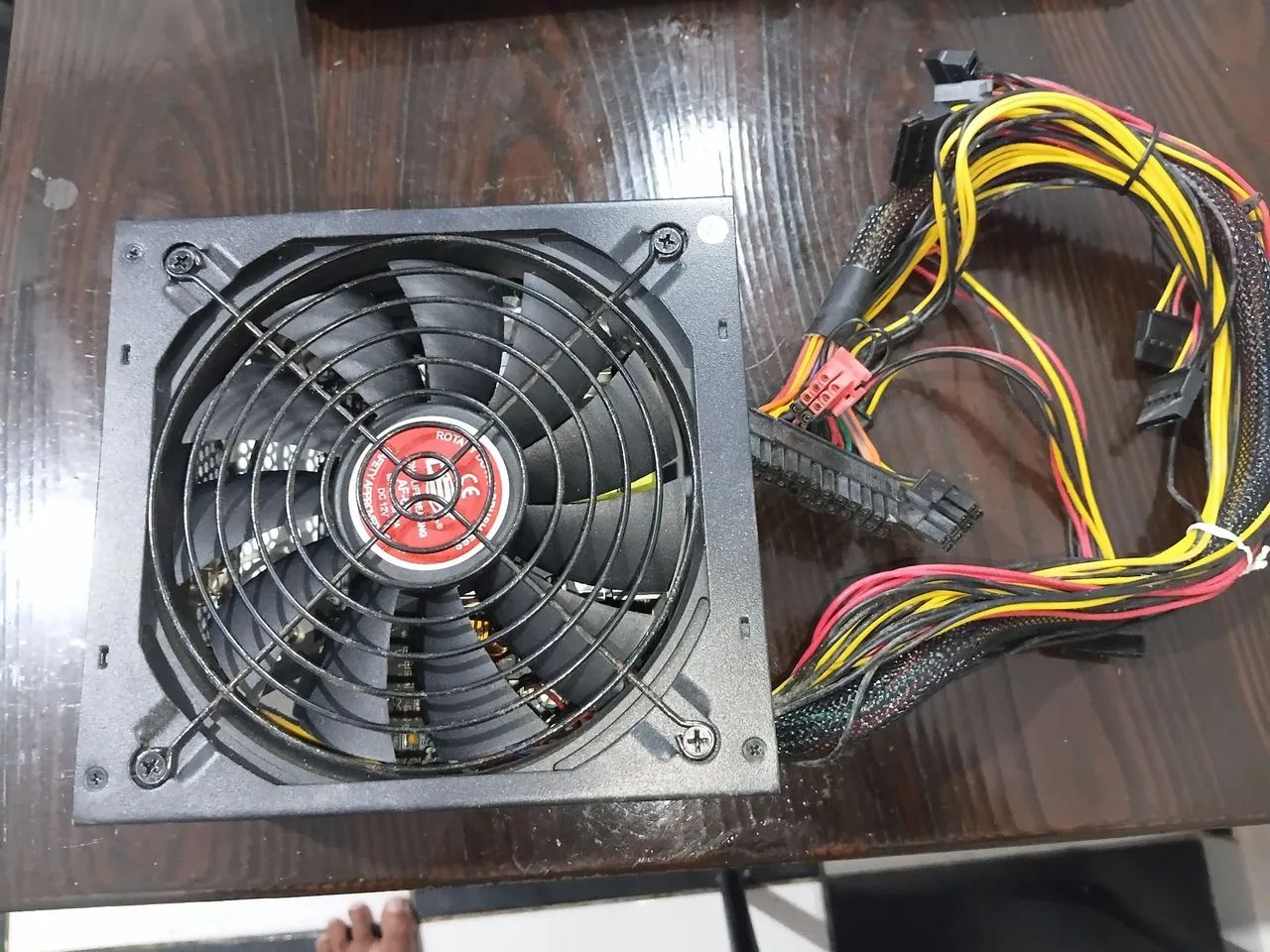 Fonte de Alimentação para Computador 