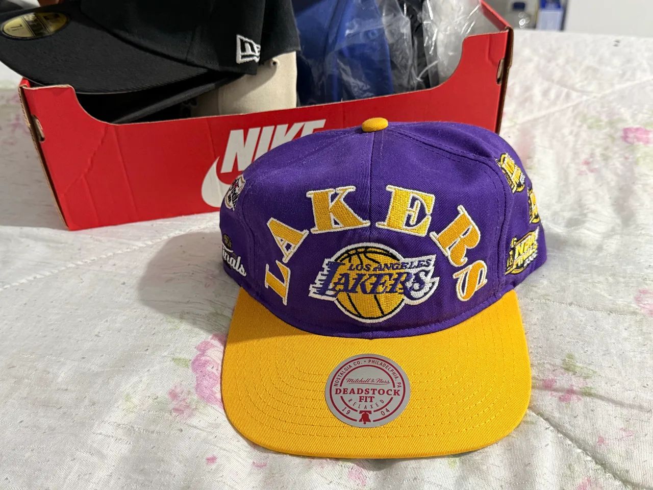 Boné Mitchell e Ness Lakers Era Kobe Deadstock M&N - Foto 3