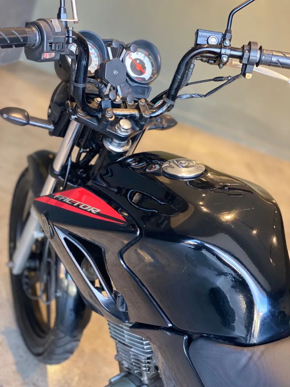 YAMAHA YBR 125 FACTOR ED 2015 - Foto 2
