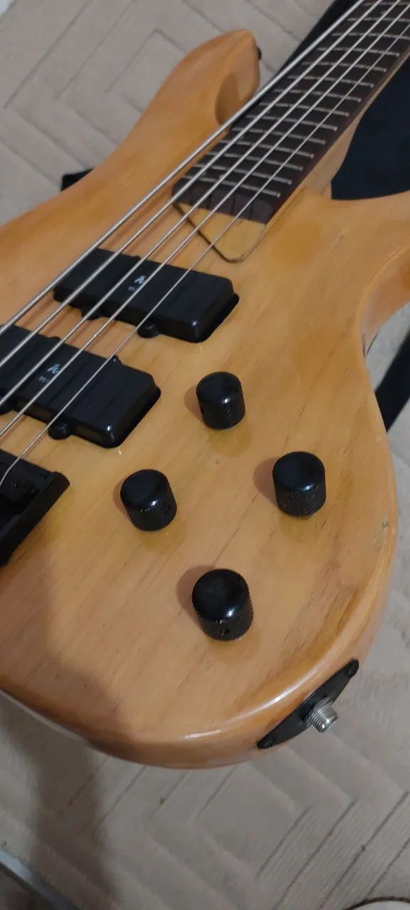 Baixo Washburn - Foto 4