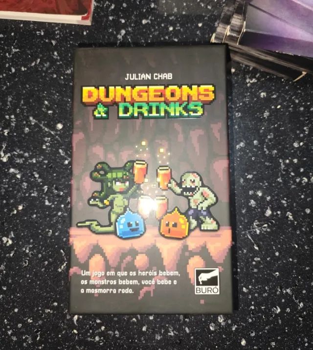 Jogo Dungeons e Drinks Completo Perfeito Estado