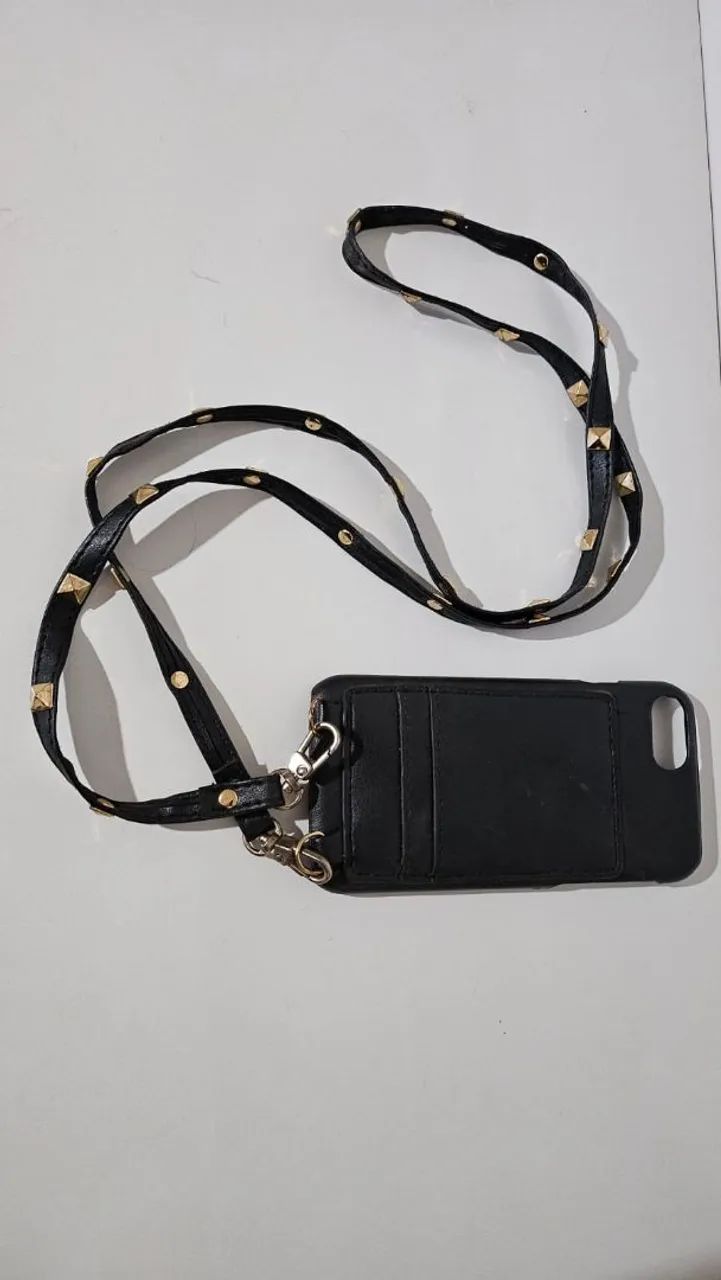 Capa com alça para iPhone 8 - Foto 2